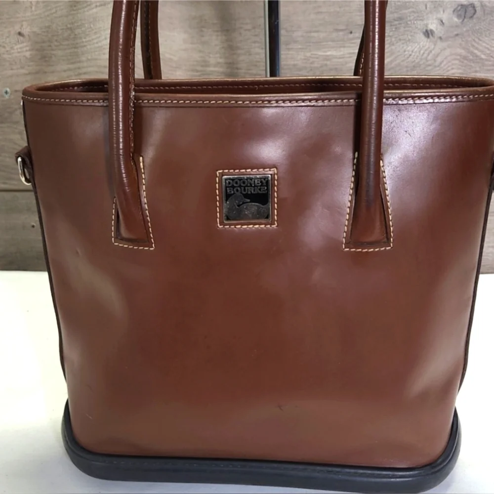 DOONEY & BOURKE PAR6SOLE LEATHER TOTE 10